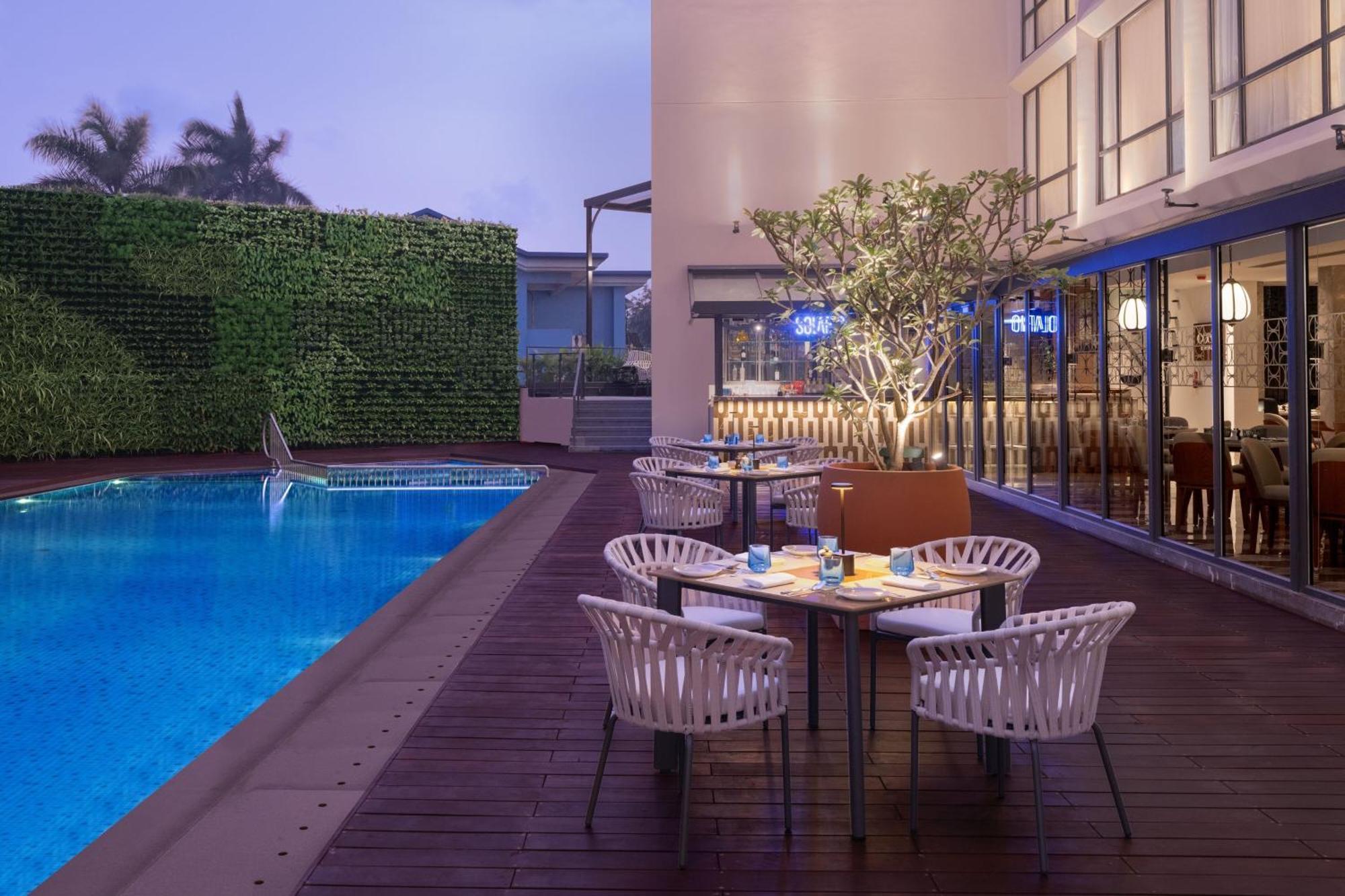 Courtyard By Marriott Goa Colva Hotel Exterior foto