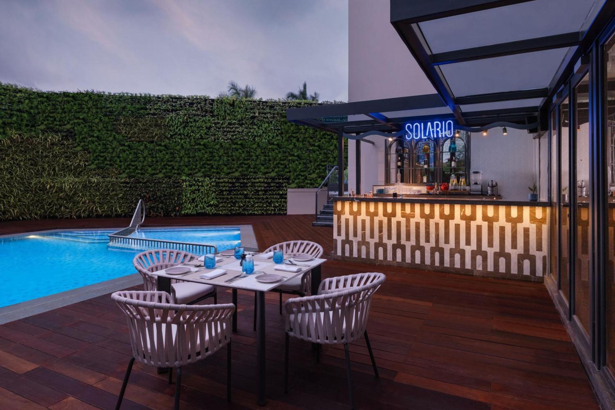 Courtyard By Marriott Goa Colva Hotel Exterior foto