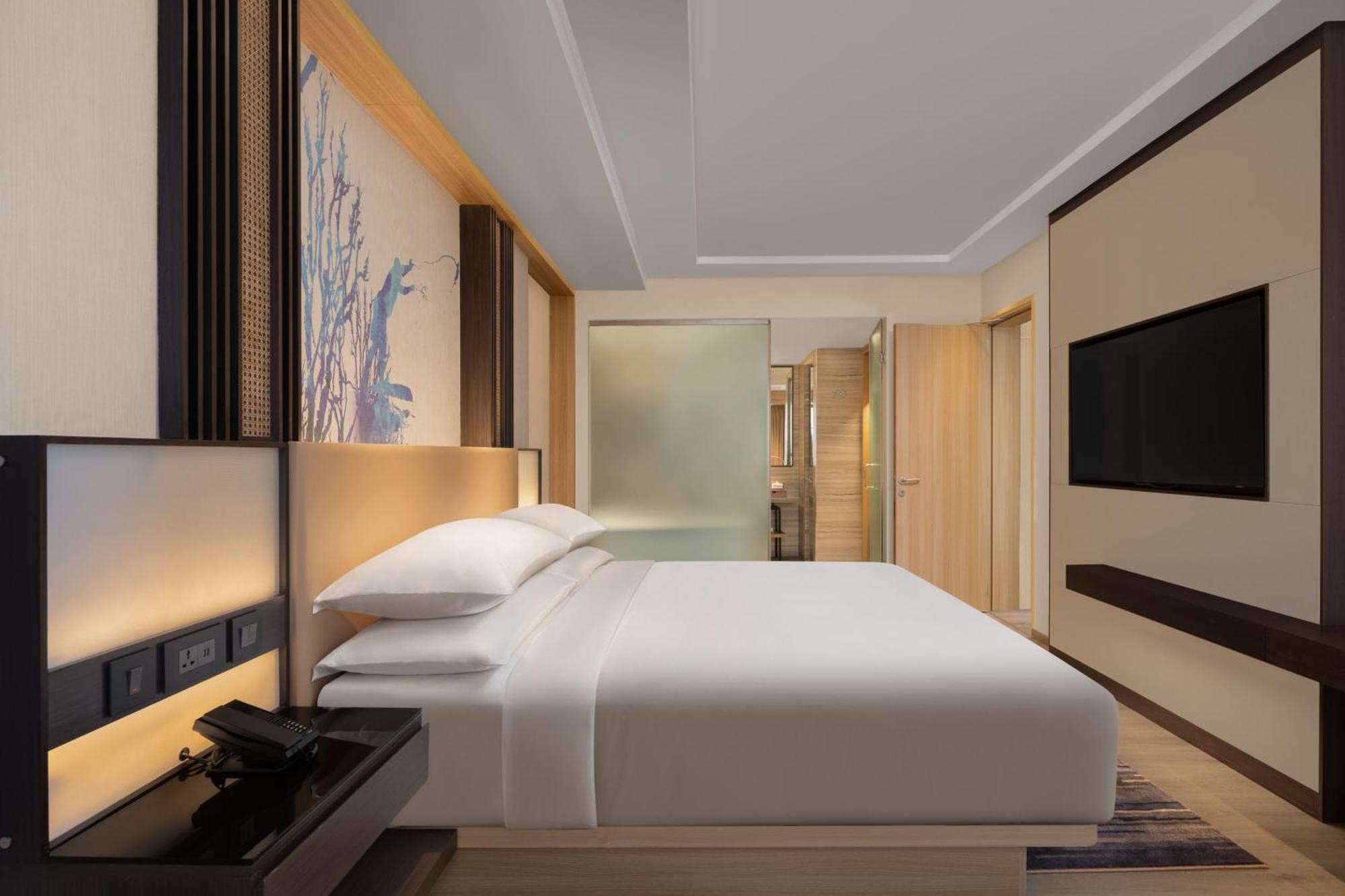 Courtyard By Marriott Goa Colva Hotel Exterior foto